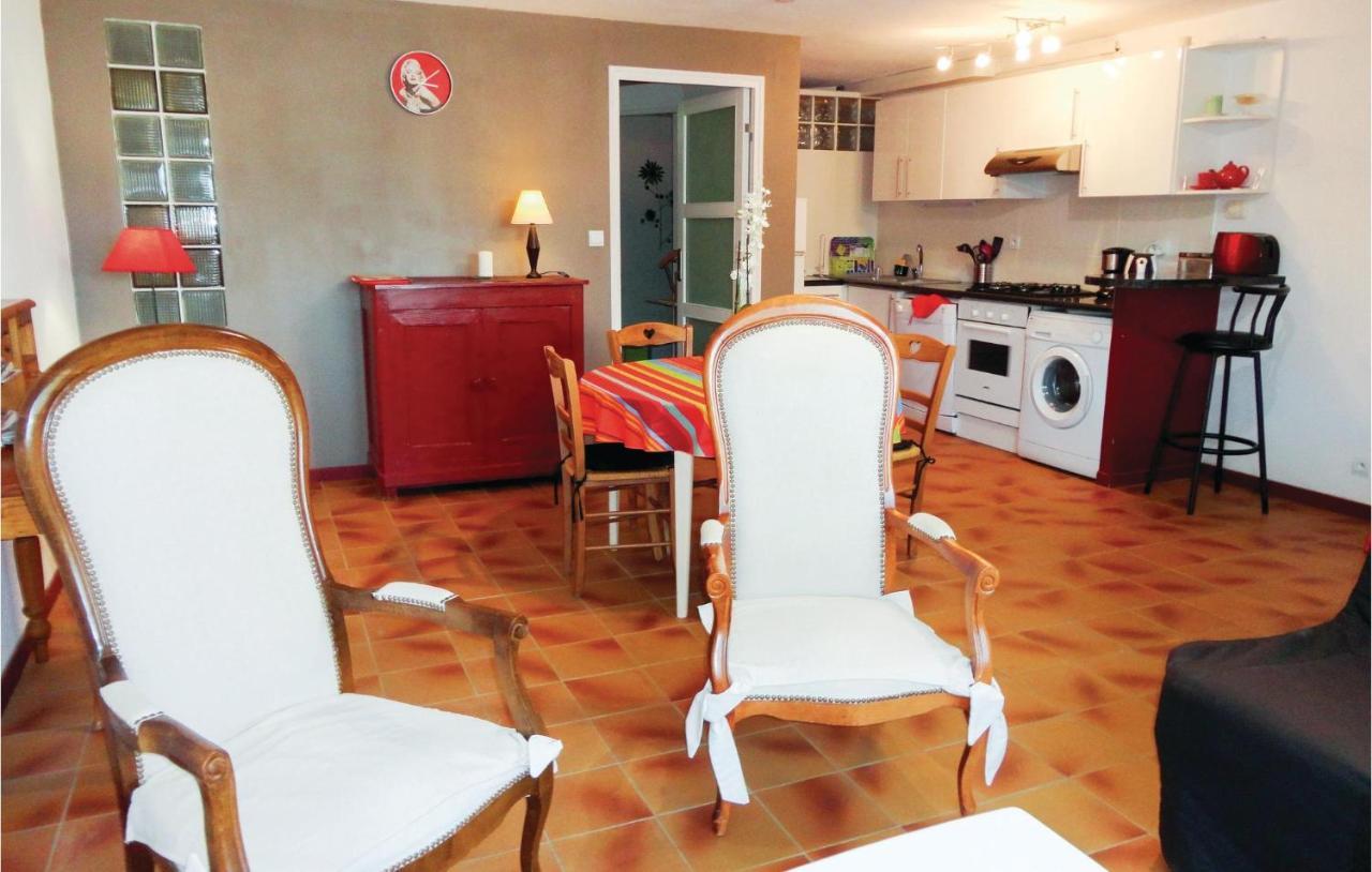 Stunning Apartment In Pignan With Kitchen Екстер'єр фото